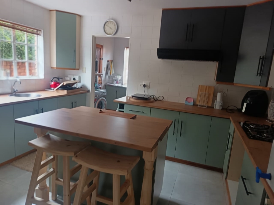 4 Bedroom Property for Sale in Roylglen Gardens Northern Cape